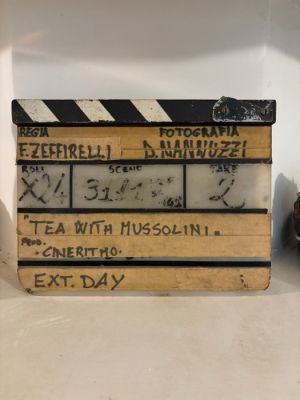 Tea with Mussolini - Franco Zeffirelli | Catawiki
