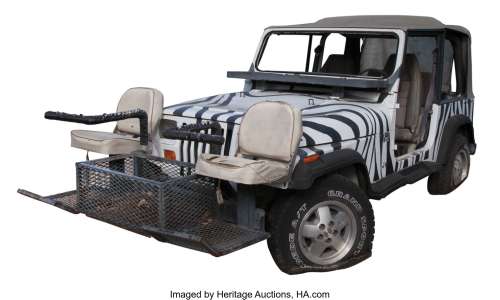 Safari tour Jeep Wrangler from Ace Ventura: When Nature Calls....