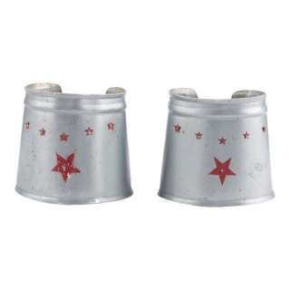 WONDER WOMAN (1975-1979) TV SERIES - Lot 439 - Wonder Woman‘s (Lynda Carter) Bracelets of Submission