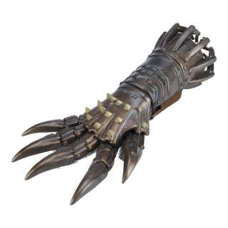 BUFFY THE VAMPIRE SLAYER (1997-2003) - Lot #679 : Gwendolyn Post‘s (Serena Scott Thomas) Glove of Myhnegon