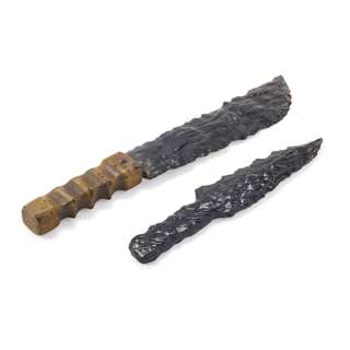 Pair of Dragonglass Weapons from Game of Thrones | Studio Auctions