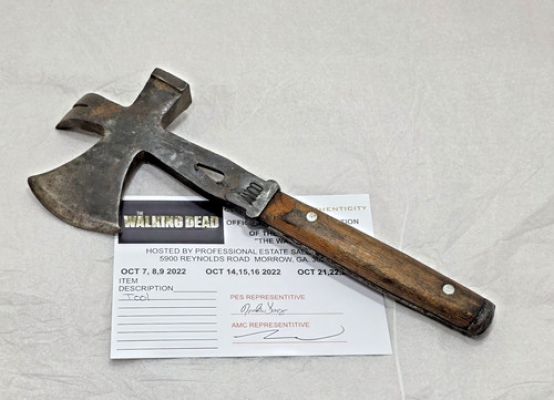 The Walking Dead Prop Tool With COA (Box #655)