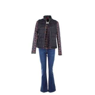 Lot #435 – House of Gucci Pina Auriemma Salma Hayek Screen Worn Vest Shirt & Pants Ch 8 Sc 141-142