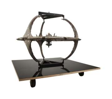Lot 153 - Star Trek: Deep Space Nine | Original Deep Space Nine Space Station Miniature