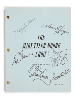 The Mary Tyler Moore Show | 1975 Cast-Signed "Chuckles Bites the Dust" Script | Julien’s