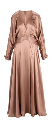 Linda Evans | 1982-1984 “Dynasty”-Worn Nolan Miller Nightgown | Julien’s