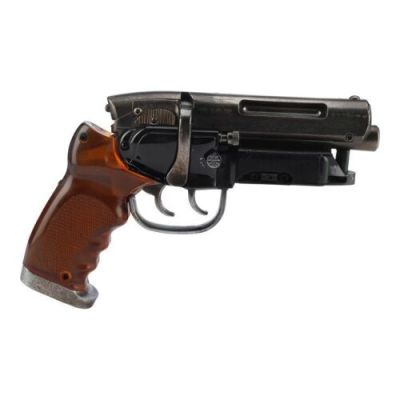 Blade Runner 2049 (2017) | Lot 203 : Rick Deckard’s (Harrison Ford) Stunt LAPD 2019 PKD Detective Special Blaster | Propstore
