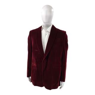 Saltburn Farleigh Start (Archie Madekwe) Screen Worn Dress Shirt & Velvet Jacket Ch 23 Sc 94-97 | VIP Fan Auctions