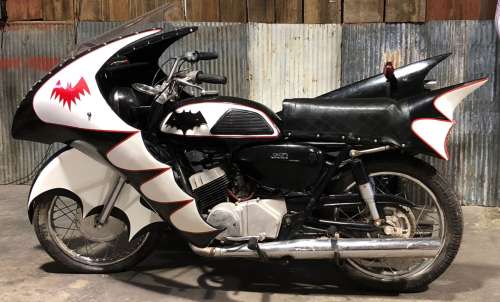 Batman (1966–1968) - Yamaha YH Replica Batcycle with Side Car and Mock-up Go-Cart | Hanlin Auction Service