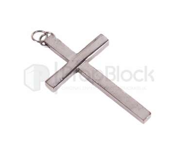 Lot 17 - Buffy The Vampire Slayer Buffy Hero Cross Necklace