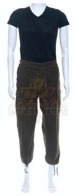 Lot 179 - Hunger Games, The - Peeta‘s (Josh Hutcherson) Arena Outfit - A955
