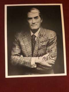 Memorabilia collection - PHOTO SIGNED BY GREGORY PECK | Catawiki