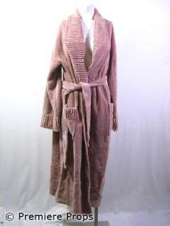 Lot 150 - The Dead Girl Arden‘s (Toni Collette) Robe Movie Costumes