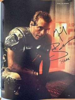 Cross Cult - Alien - The Archive book - with 15 autographs! - 2014 | Catawiki