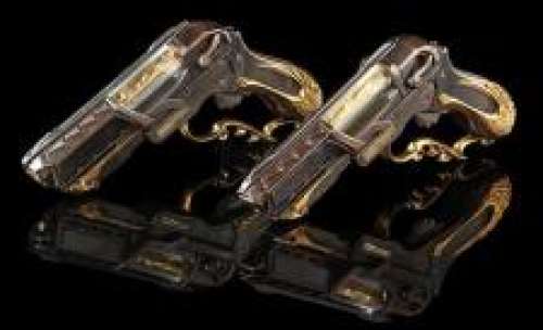 JUPITER ASCENDING (2015) - Lot 560 - Caine Wise‘s (Channing Tatum) Mauler Guns