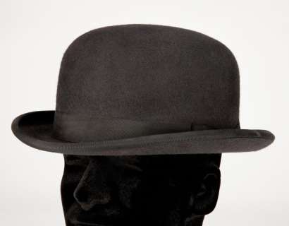 Patrick Macnee “John Steed” signed The New Avengers bowler hat and umbrella | Profiles in History