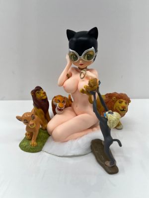 Alvin Silvrants - Sculpture, Sexy nude Catwoman meets Lion King and Jungle Book - 16 cm - Plastic - 2026