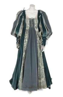 CYBILL SHEPHERD MOONLIGHTING PERIOD GOWN | Julien’s