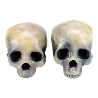 Terminator 2: Judgment Day (1991) | Pair of Future War Skulls | Propstore