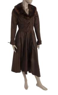 Lot 307 - LUCILLE BALL DRESS COSTUME FROM THE TALLULAH BANKHEAD EPISODE OF THE LUCY-DESI COMEDY HOUR