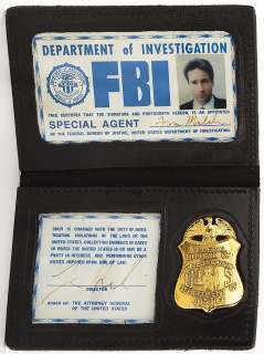 Lot 345 - David Duchovny "Mulder" prop FBI badge and credentials from The X-Files.