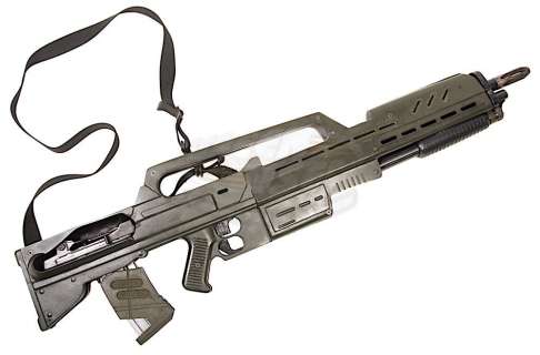 Starship Troopers - Live Firing Morita Rifle (Jake Busey) | ScreenUsed