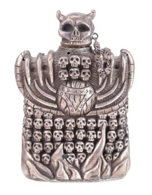 LITTLE NICKY (2000) - Lot #260 : Little Nicky‘s (Adam Sandler) Screen-Matched SFX Flask