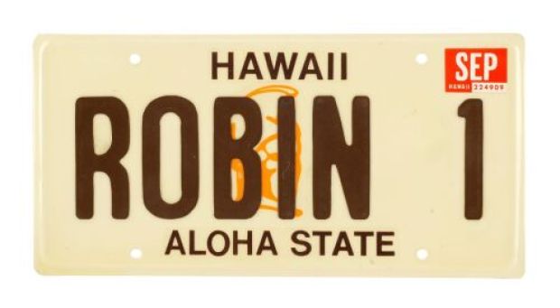 MAGNUM, P.I. (T.V. SERIES, 1980-1988) - Lot #890 : Mike Papac Collection: Production-Made "Robin 1" License Plate