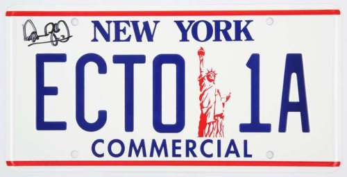 Dan Ackroyd Signed in Black Marker Ghostbusters 2 White ’New York’ Number Plate With Blue… | Ewbank’s