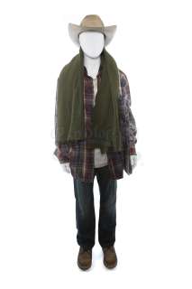 Sicario: Day of the Soldado - Lot 74 - Alejandro‘s (Benicio Del Toro) Stunt Migrant Caravan Costume