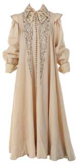 Lot 186 - Bette Davis ‘Queen Elizabeth I‘ nightgown from The Virgin Queen.
