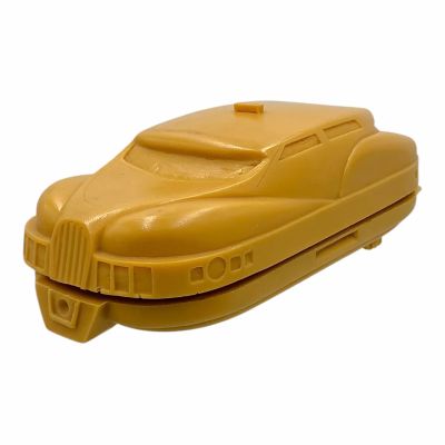 Lot 238: The Fifth Element (1997) Production Used Taxi Cab Reference Model | VIP Fan Auctions