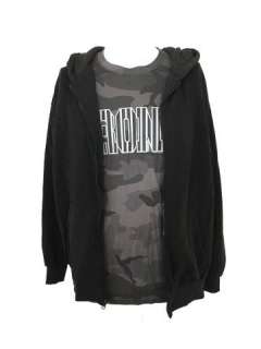 Lot 100 - The Upside Dell (Kevin Hart) Movie Costumes