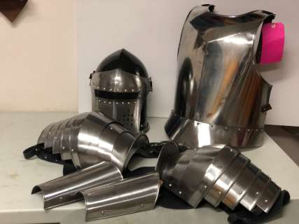6 pc. medieval armour set - helmet / chest plate / shoulder pauldrons & forearm armour (From the sup | Direct Liquidation