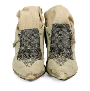 Lot 344 - A pair of Bette Davis shoes from The Virgin Queen