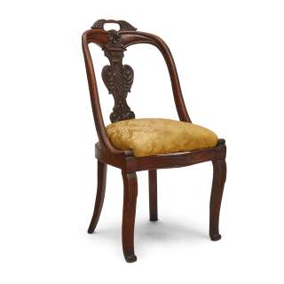 Lot 35 - A Gone with the Wind Chair from Melanie Wilkes‘ Death Scene
