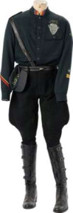 Demolition Man (Warner Bros., 1993), Sylvester Stallone "John Spartan" S.A.P.D. Ensemble.