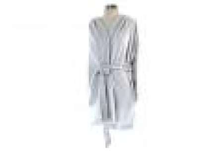 Passengers | Aurora’s Swim Robe and Sandals | ScreenBid
