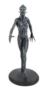 SPECIES (1995) - Lot 870 - Sil (Natasha Henstridge) Alien-form Maquette