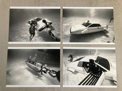 James Bond 007: The Spy Who Loved Me - Rare Lot of 20 photos - Lotus Esprit S2 Subway scenes 1976 | Catawiki
