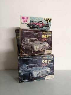 2x James Bond - Secret Agent 007 Movies + Rally Tin Car - 1970s | Catawiki