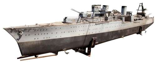 Lot 551 - Battleship/Destroyer miniature The Winds of War &others