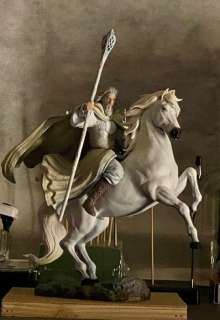 Lord of the Rings - Statue of Gandalf the White on Shadowfax, 1/10 scale | Catawiki