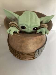 Attakus Prestige Collection - LucasFilm - Sculpture, Grogu in a Jar scale 1/2 - 20 cm - Cold cast resin | Catawiki