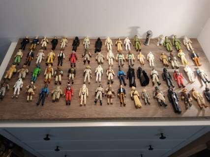 Hasbro, Kenner - Figure - Sammlung von vintage Star Wars Actionfiguren und Fahrzeugen (147) - plastic | Catawiki