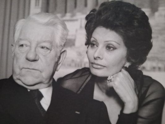 Att. Jean Badal - Sophia Loren & Jean Gabin in "Verdict" 1974 | Catawiki