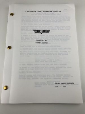 Top Gun (1986) - Tom Cruise as LT Pete "Maverick" Mitchell - Paramount Pictures | Catawiki