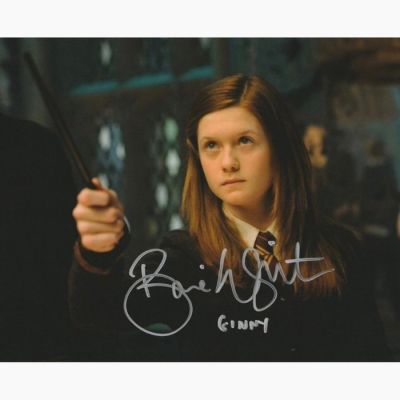 Harry Potter - Signed by Bonnie Wright (Ginny Weasley) | Catawiki
