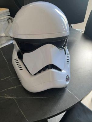 Star Wars Episode VII: The Force Awakens - Hasbro - - Movie prop First order - Stormtrooper-rare helmet - movieprop - 1:1 copy | Catawiki