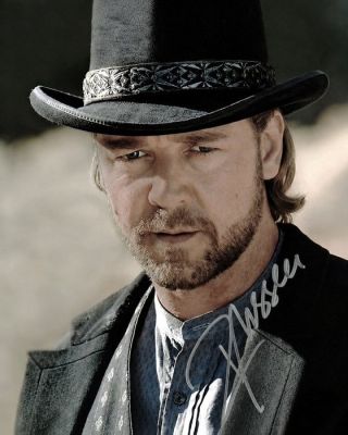 Russell Crowe -Hand Signed 8x10" Photo - "3:10 To Yuma" - Incl. AutographCOA | Catawiki
